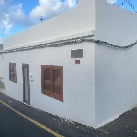 Casa Mercedes Holiday home *